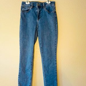 High Rise Skinny Jeans Levi’s size 28